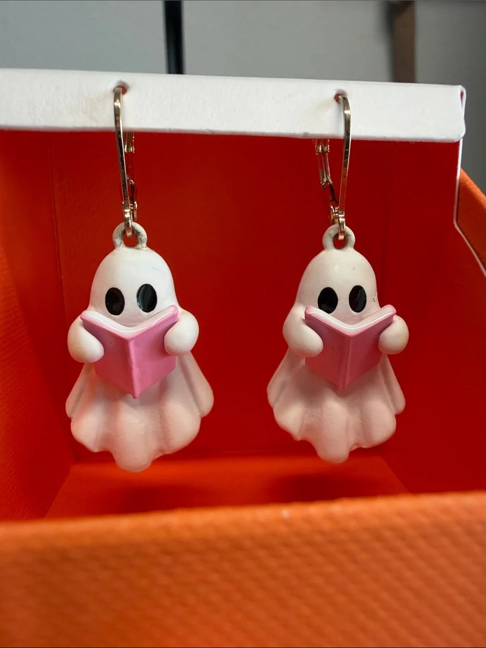 True to Form | Ghost Book Lover Halloween Leverback Dangle Earrings 👻📚 - Picture 3 of 9